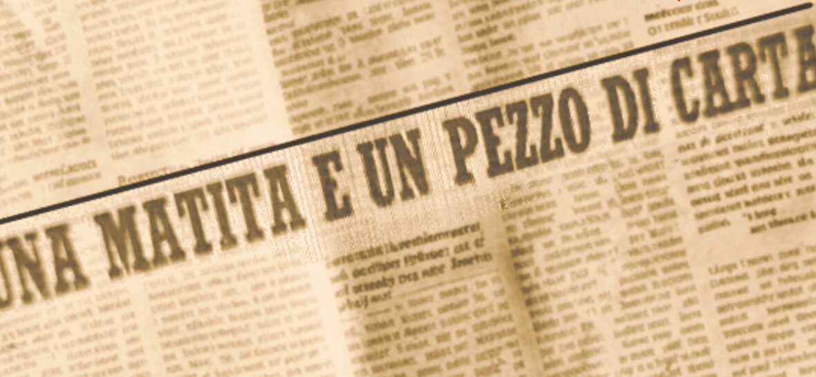 Una matita e un pezzo di carta